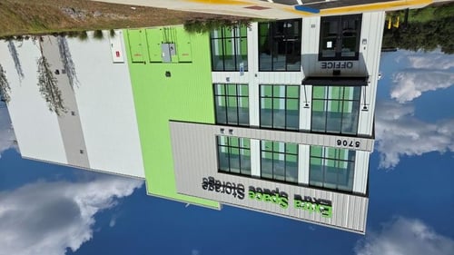 Extra Space Storage
