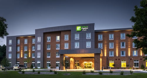 Holiday Inn Express near the Alliant Energy Center