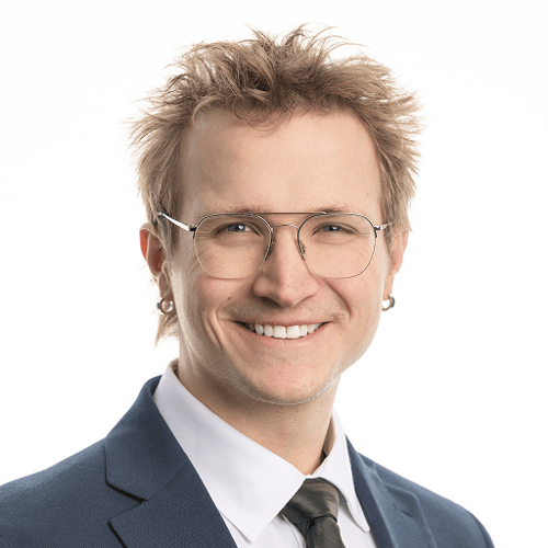 Headshot of Zeke Bergin