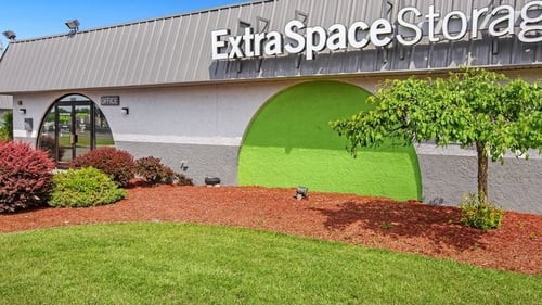 Extra Space Storage