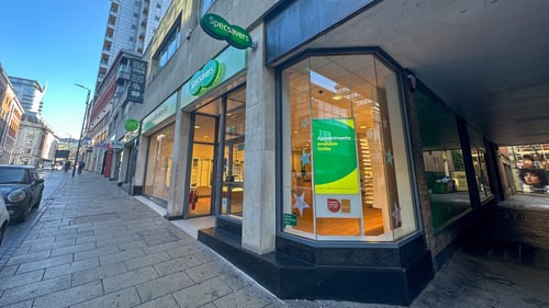 Specsavers Opticians and Audiologists - Leeds