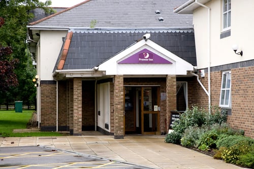 Premier Inn Lincoln (Canwick) hotel exterior