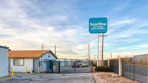 SmartStop-Self-Storage-Lancaster-CA