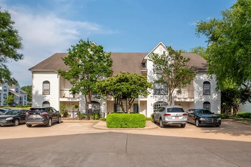 Exterior View at Crosswinds in Pearl, MS