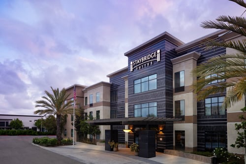 Make yourself at home at the Staybridge Suites Carlsbad