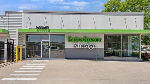 Extra Space Storage