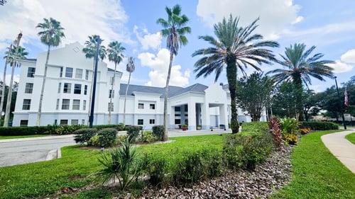 Welcome to Montreal Suites Orlando