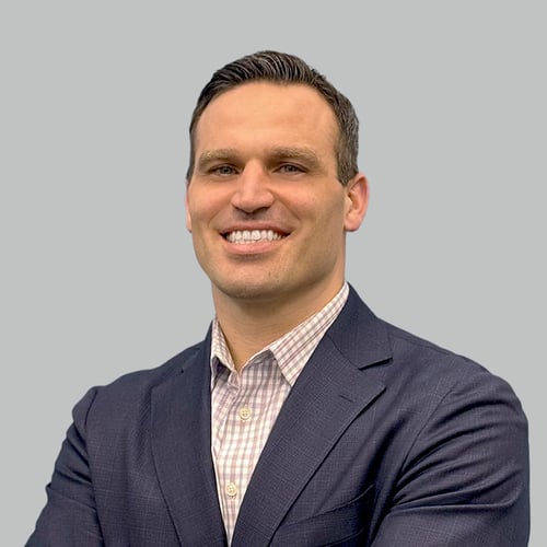 Headshot of Billy Farris, a wealth advisor at Chase