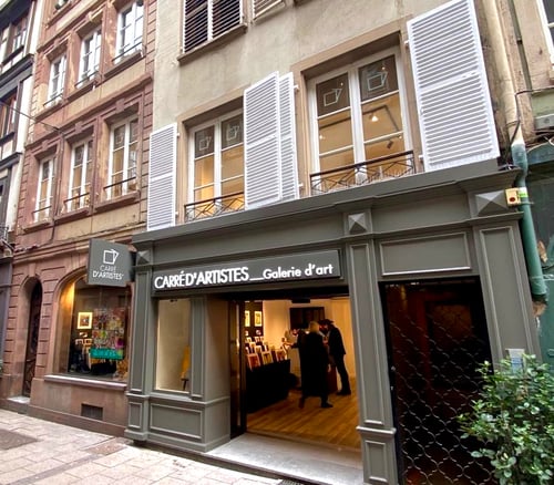 Carré d’artistes est un réseau de plus de 30 galeries d’art en France et à l’international ainsi qu’une galerie en ligne. Venez admirer les œuvres de nos artistes dans la galerie la plus proche de chez vous.