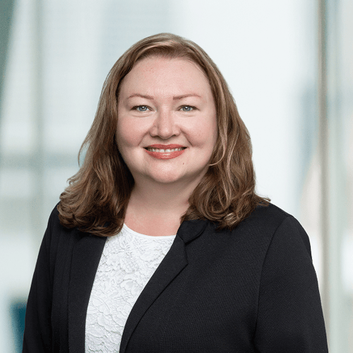 Rhonda Amodeo Headshot.