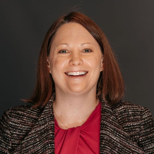 Headshot of Amy Cadman