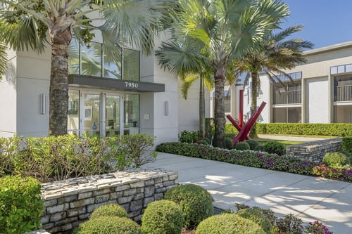 Property entrance at Lakeside Villas in Orlando, FL 32817