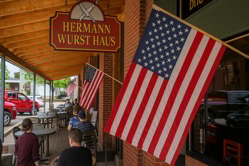 Hermann Wurst Haus Patio