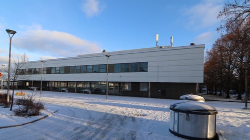 Hatanpään koulun Koivistontien koulutalo.