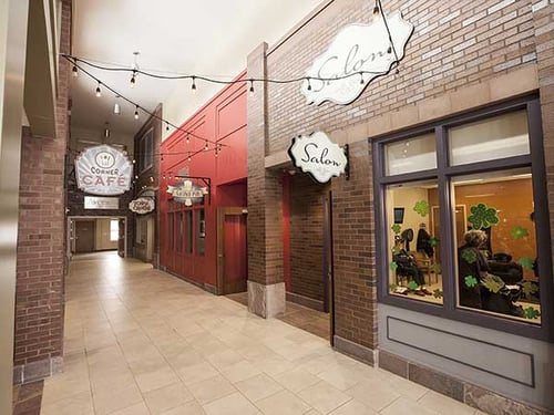 Salon and Cafe