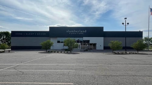 Owatonna Slumberland Furniture storefront