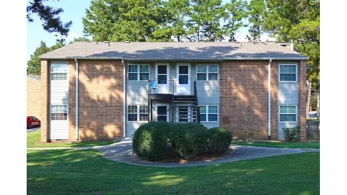 Exterior at Pine Forest Apartments, Tennessee