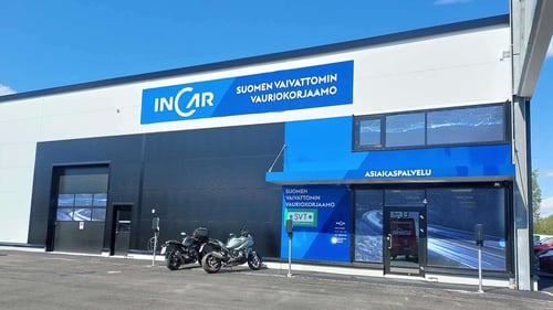 InCar Hyvinkää Sveitsin Portaalin toimipisteen ulkokuva ja sisäänkäynti