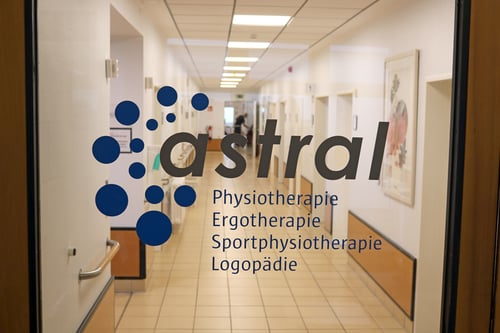 Eingangstür Physio- und Ergotherapie in Lankwitz