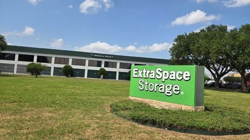 Extra Space Storage