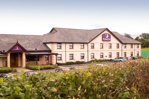 Premier Inn Kilmarnock hotel exterior