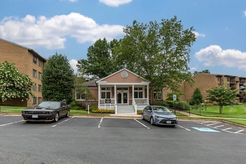 Exterior View at The Apartments At The Sycamores in Reston, VA 20190