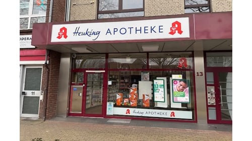 Aussenansicht der Heuking Apotheke Schmachtendorf