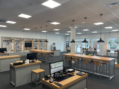 TCC, Verizon Authorized Retailer, Verizon Wireless, smartphones, tablets, smart watches, WiFi, internet, mobile accessories, upgrades, phone lines, bill analysis, prepaid phones, Samsung, Google, Apple, LG, Motorola