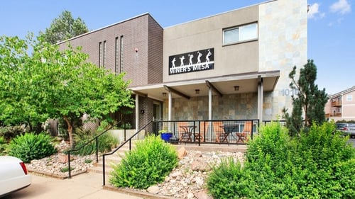 Property Entrance View at Miners Mesa Apartments, Golden, CO, 80401