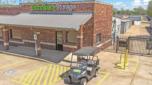 Extra Space Storage