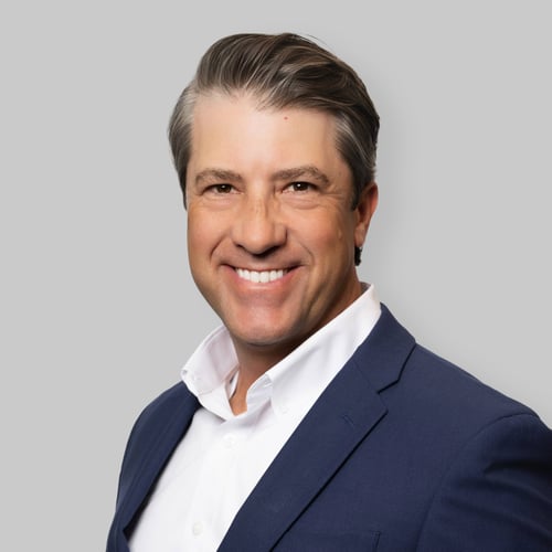 Headshot of J. Scott Meche, a wealth advisor at Chase
