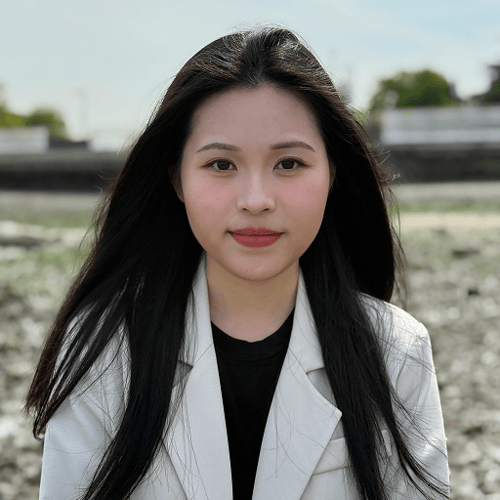 Grace Guo headshot.