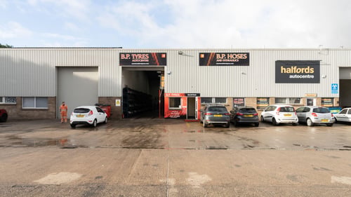 B P Tyres Ltd | Kingsteignton Tyres