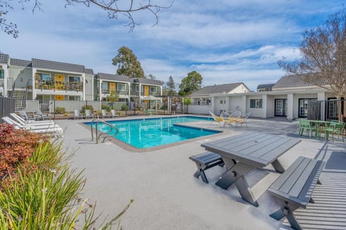 Swimming Pool at Napa Green Apartments, Napa