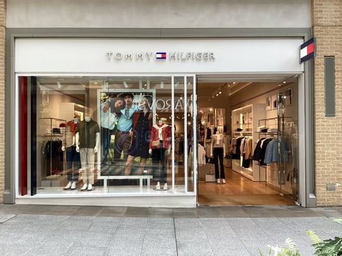 Store tommy hilfiger on sale