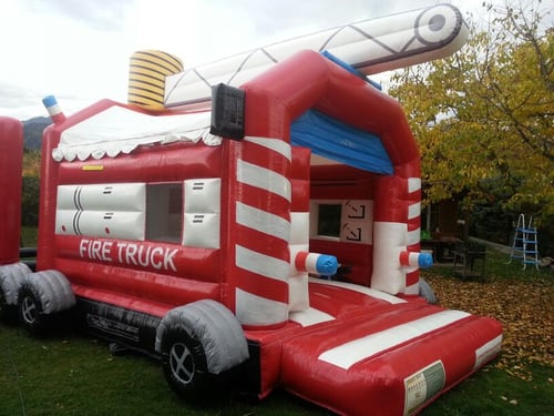 Hüpfburg Fire Truck - Für die kleinen Feuerwehrleute