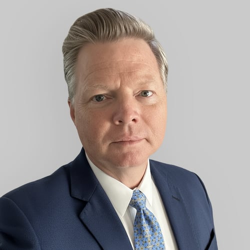 Headshot of Ed Collins, a wealth advisor at Chase