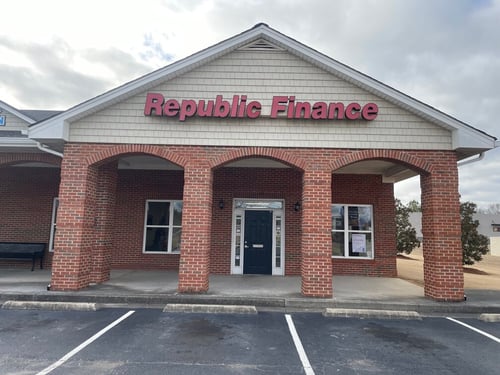 Chattahoochee Dr., GA Republic Finance Branch