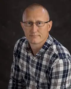 Victor Strasburg MD