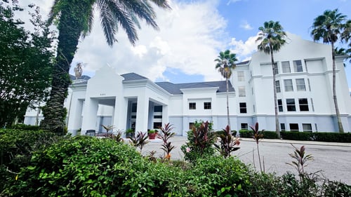 The best hotel to stay, minutes away from the Orlando theme parks.