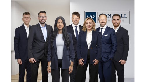 Teambild VON POLL IMMOBILIEN Hannover - Mitte