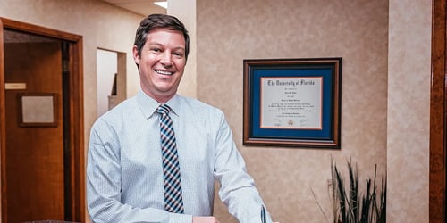 Photo of Dr. Drew Hines