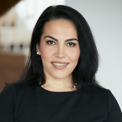 Headshot of Rey (Reyhaneh) Zand