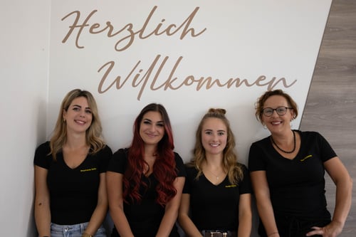 Das ganze Team freut sich über Ihren Besuch