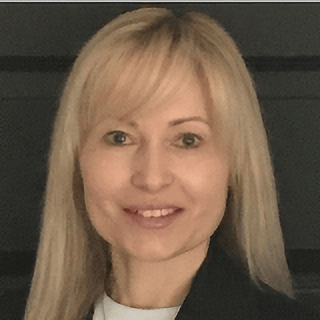 Headshot of Aneta Fojna