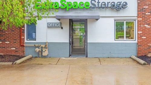 Extra Space Storage