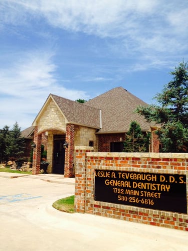 Dr. Lesilie Tevebaugh's Office