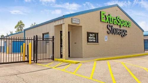 Extra Space Storage
