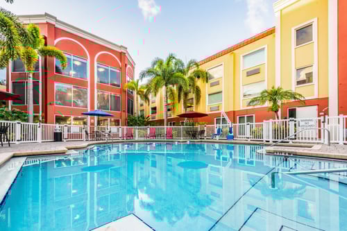 Best hotel location in Bradenton only minutes to the beaches!