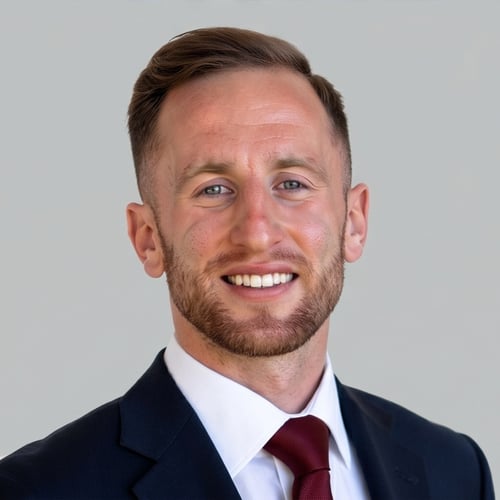 Headshot of Ryan Hickey, a wealth advisor at Chase